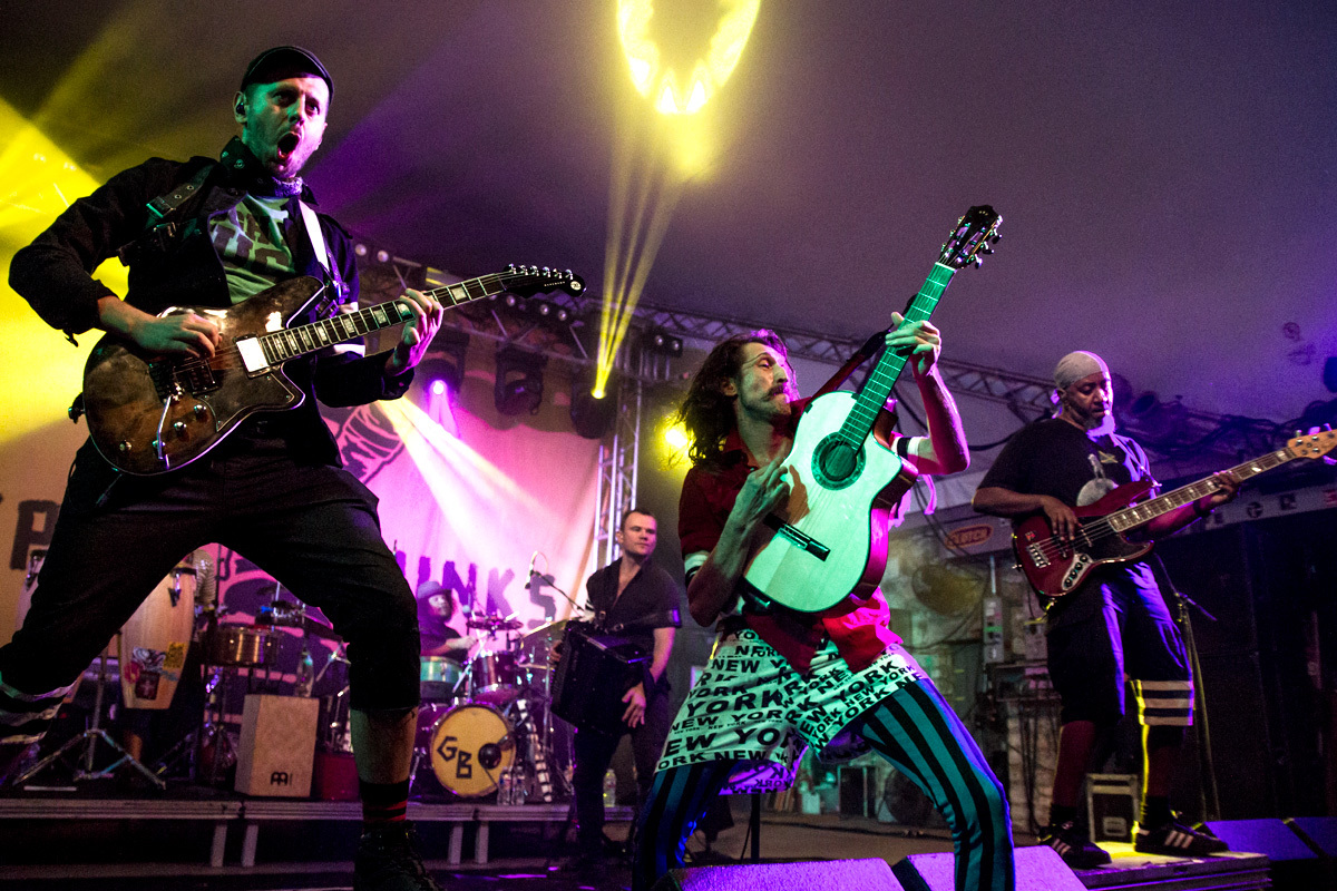 Gogolbordello stubbs 111116 andypareti 4