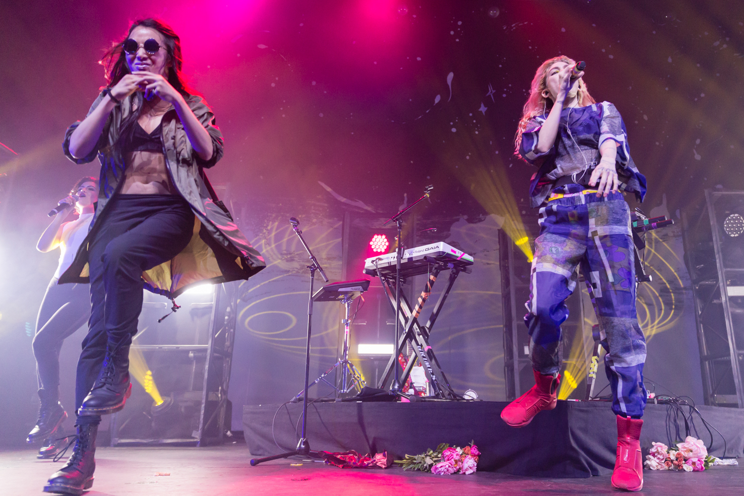 03 Grimes at The Fox by Ian Young