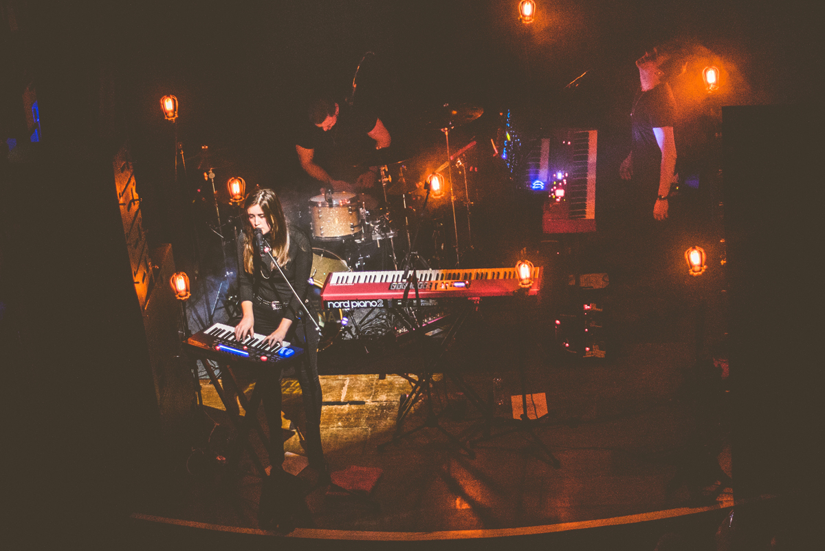 Lauren Aquilina Hoxton Hall 280116 Laura Harvey 16