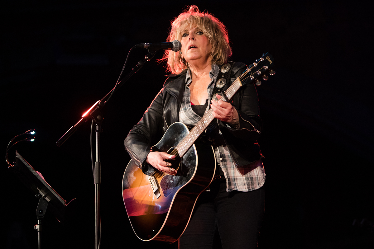 Lucinda williams union230616 bc09