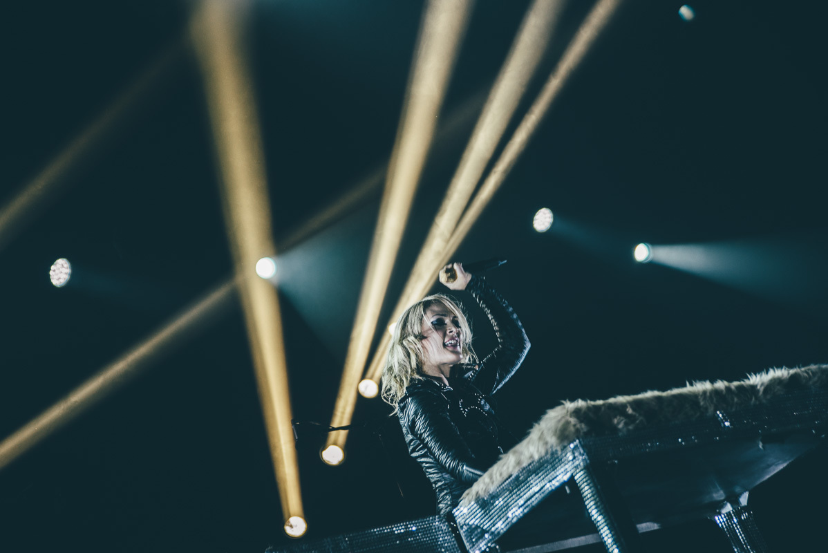 Metric The Fillmore Philadelphia 031516 Erika Reinsel 11