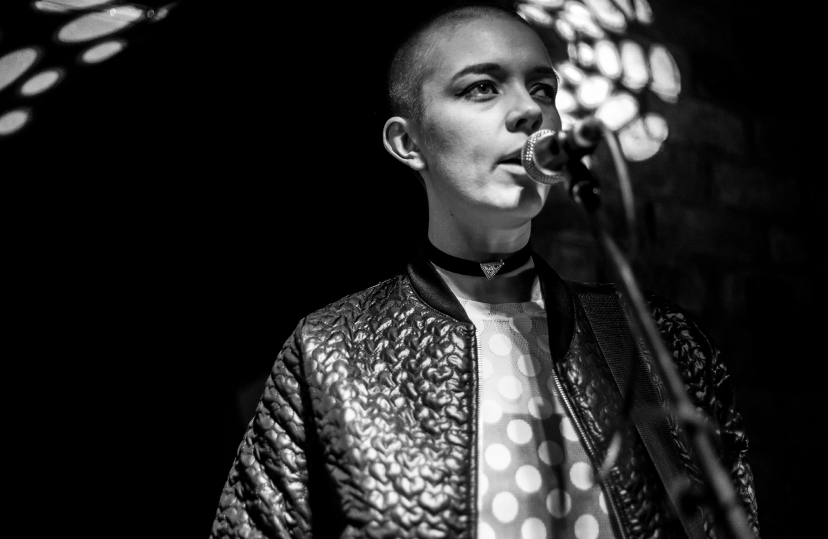 PINS hug and pint 130216 davidmcandrew 011