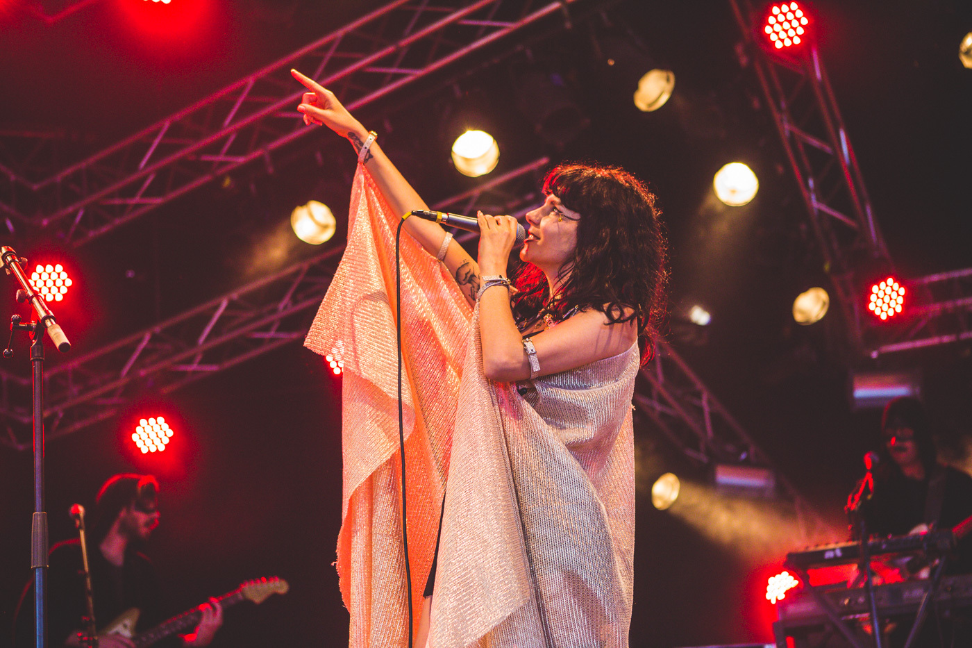 08 Gaye Su Akyol Roskilde 300616 Photoby Kimberley Ross
