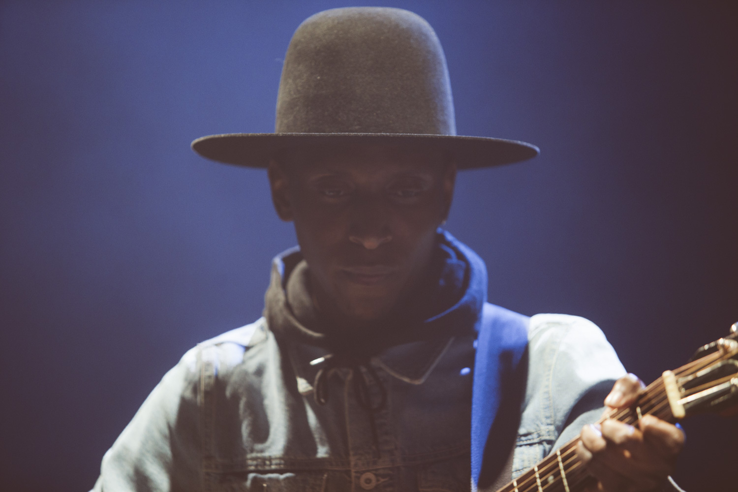 Samm Henshaw London260212 J Williamson 16