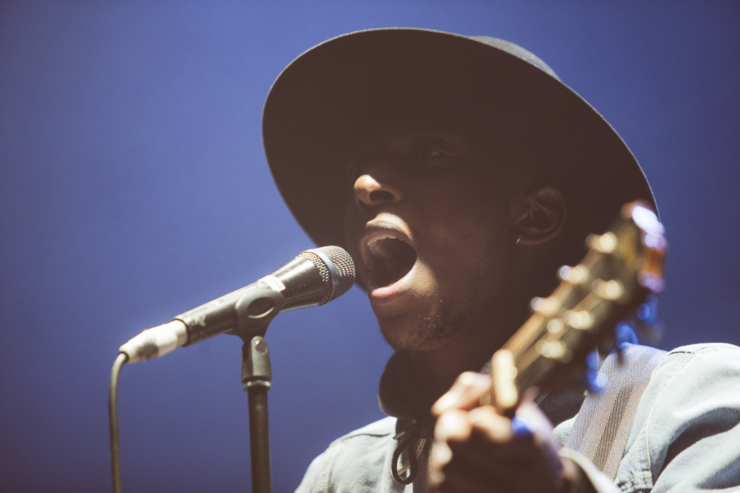 Samm Henshaw London260212 J Williamson 17