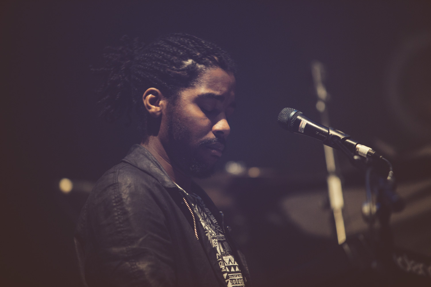 Samm Henshaw London260212 J Williamson 18