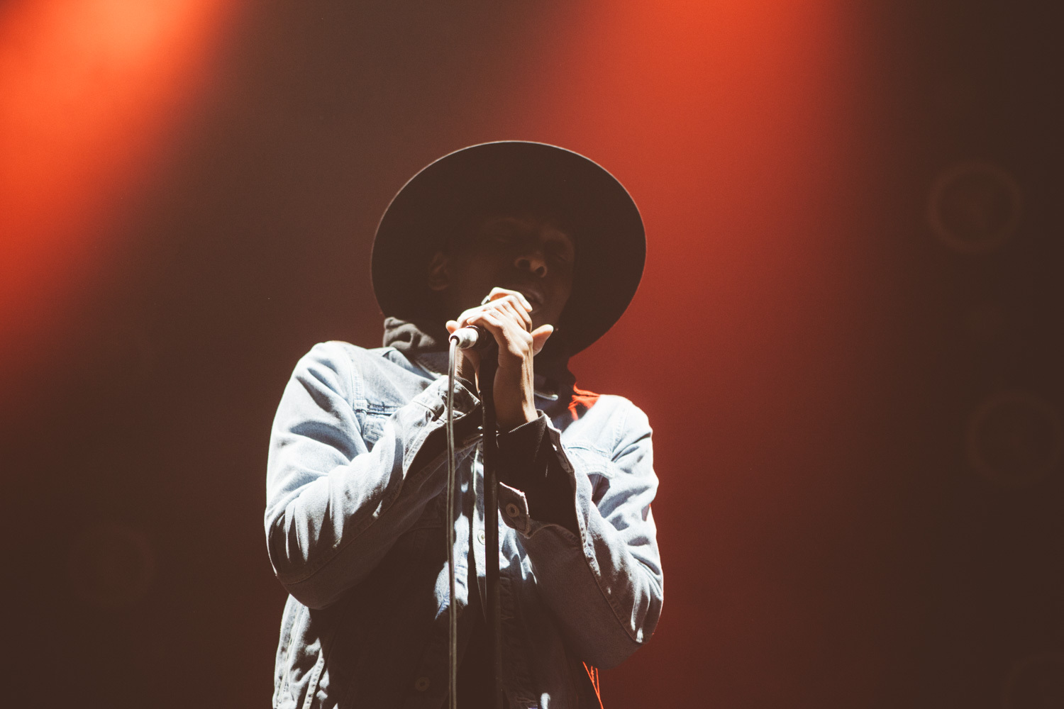 Samm Henshaw London260212 J Williamson 4