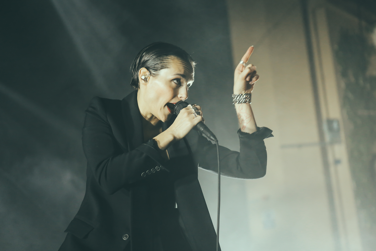 Savages Brixton Academy 251116 Sara Amroussi Gilissen 12