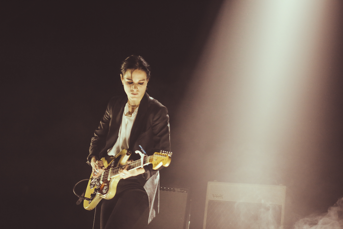 Savages Brixton Academy 251116 Sara Amroussi Gilissen 8