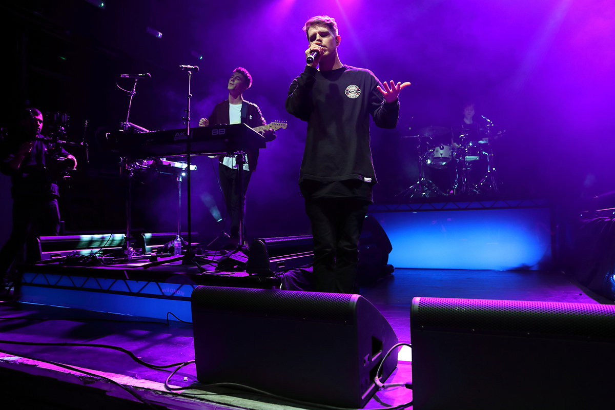 Sg lewis koko1116 live bc04