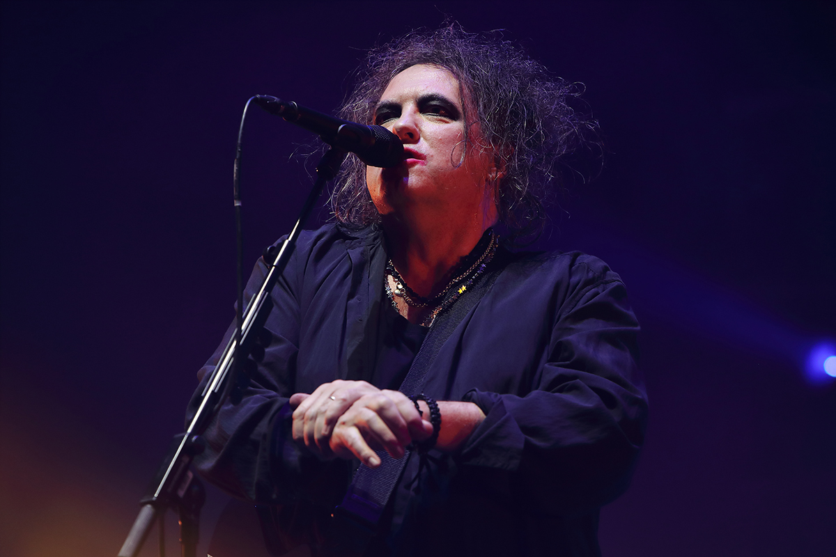 The cure wembley11216 bc01
