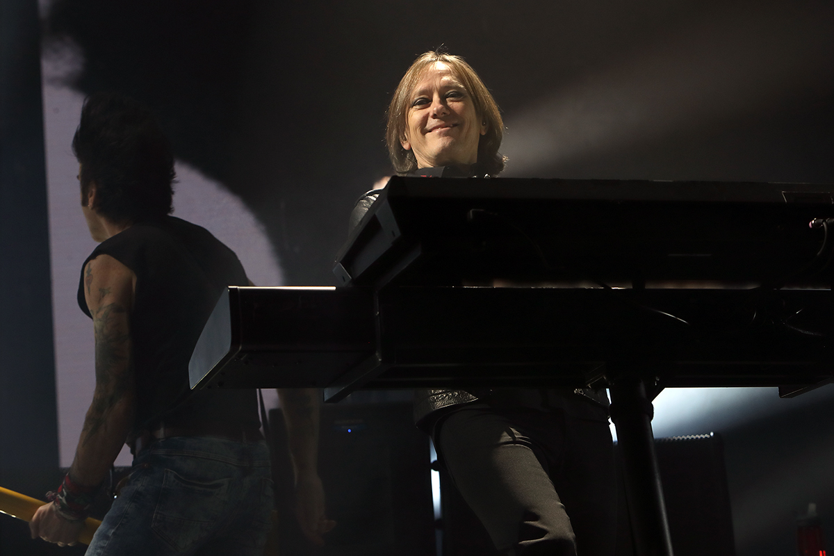 The cure wembley11216 bc06