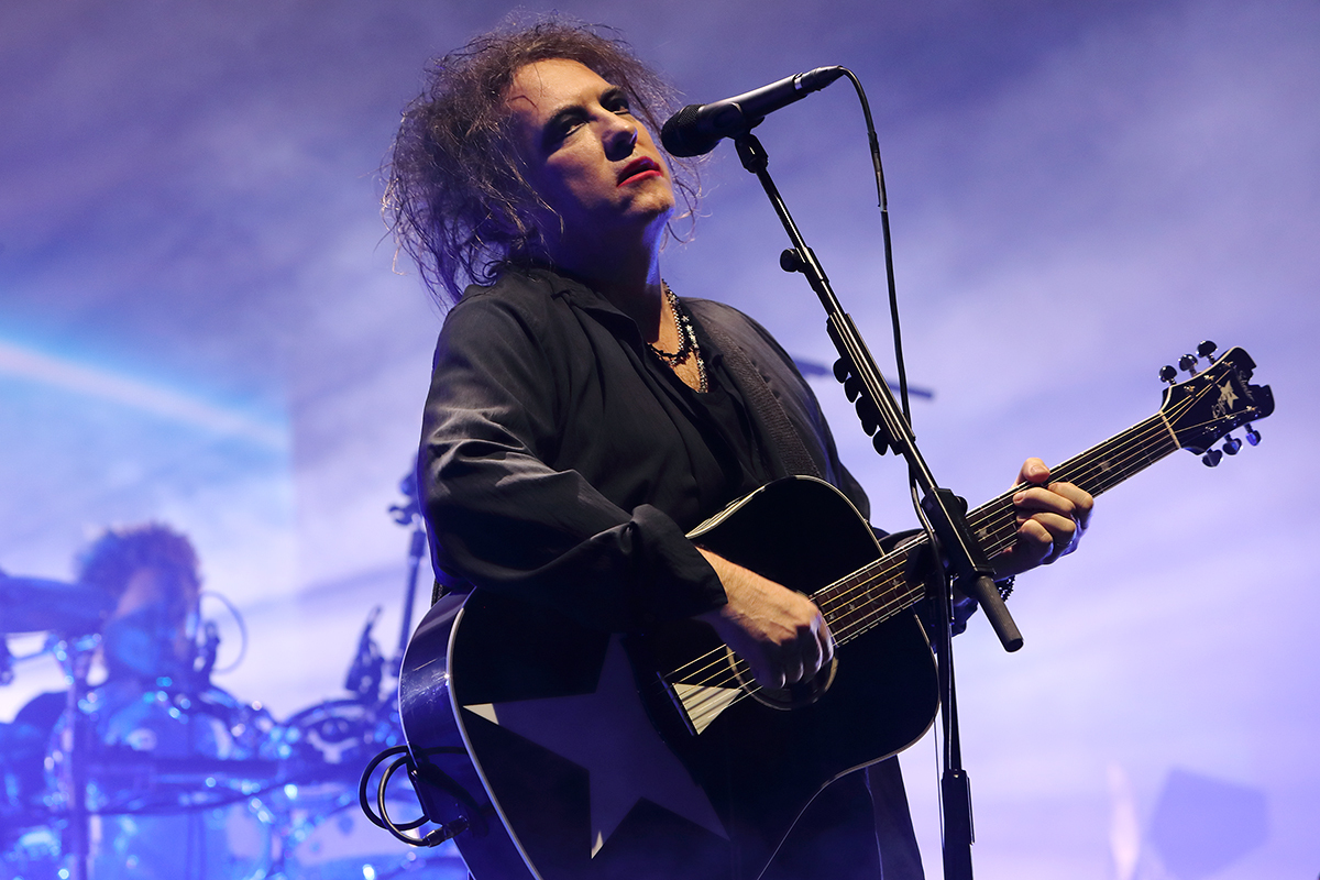 The cure wembley11216 bc07