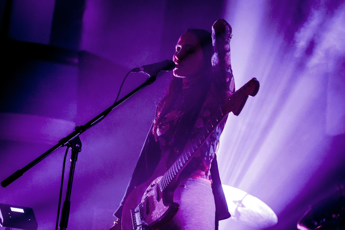 Warpaint 26 Oct 2016 Liverpool Mike Hughes 44