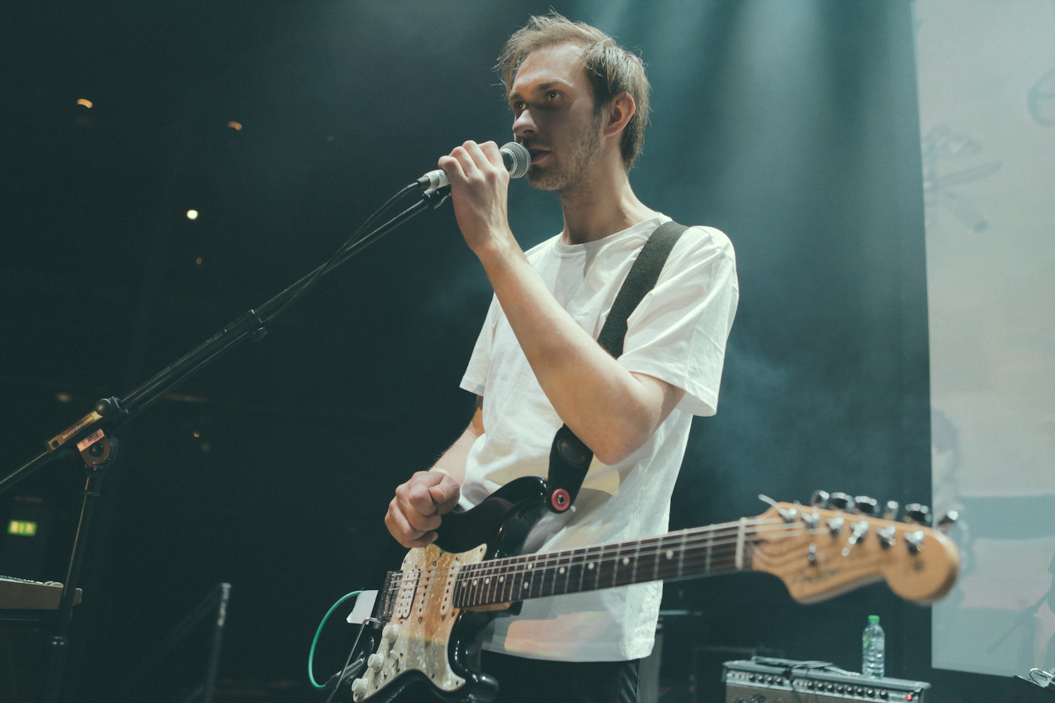 Amber Arcades Roundhouse 030417 Sara Amroussi Gilissen 14
