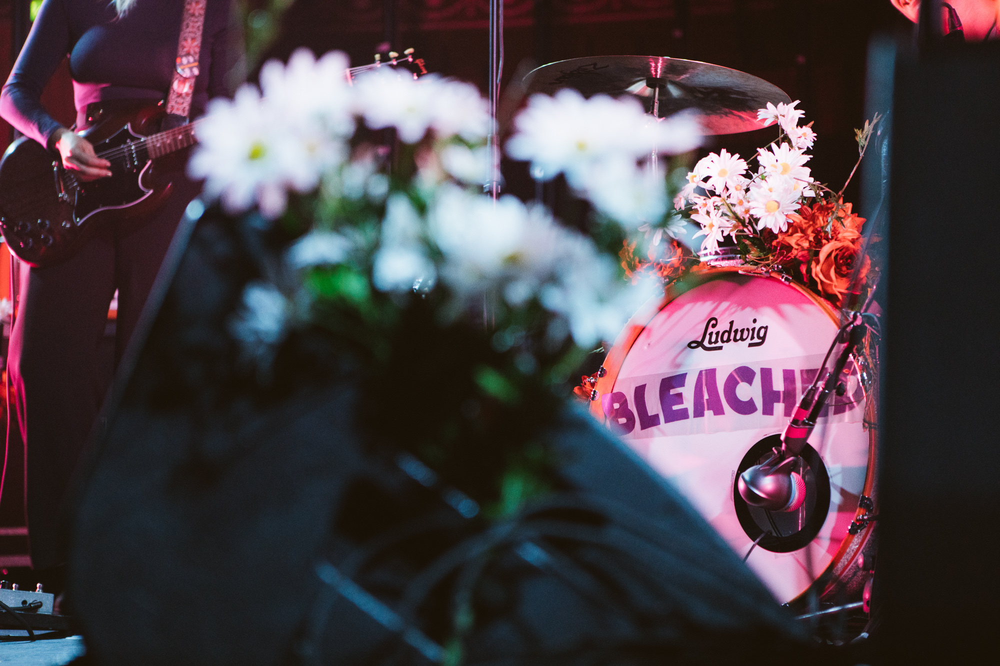 Bleached Royal Albert Hall190617 J Williamson 10