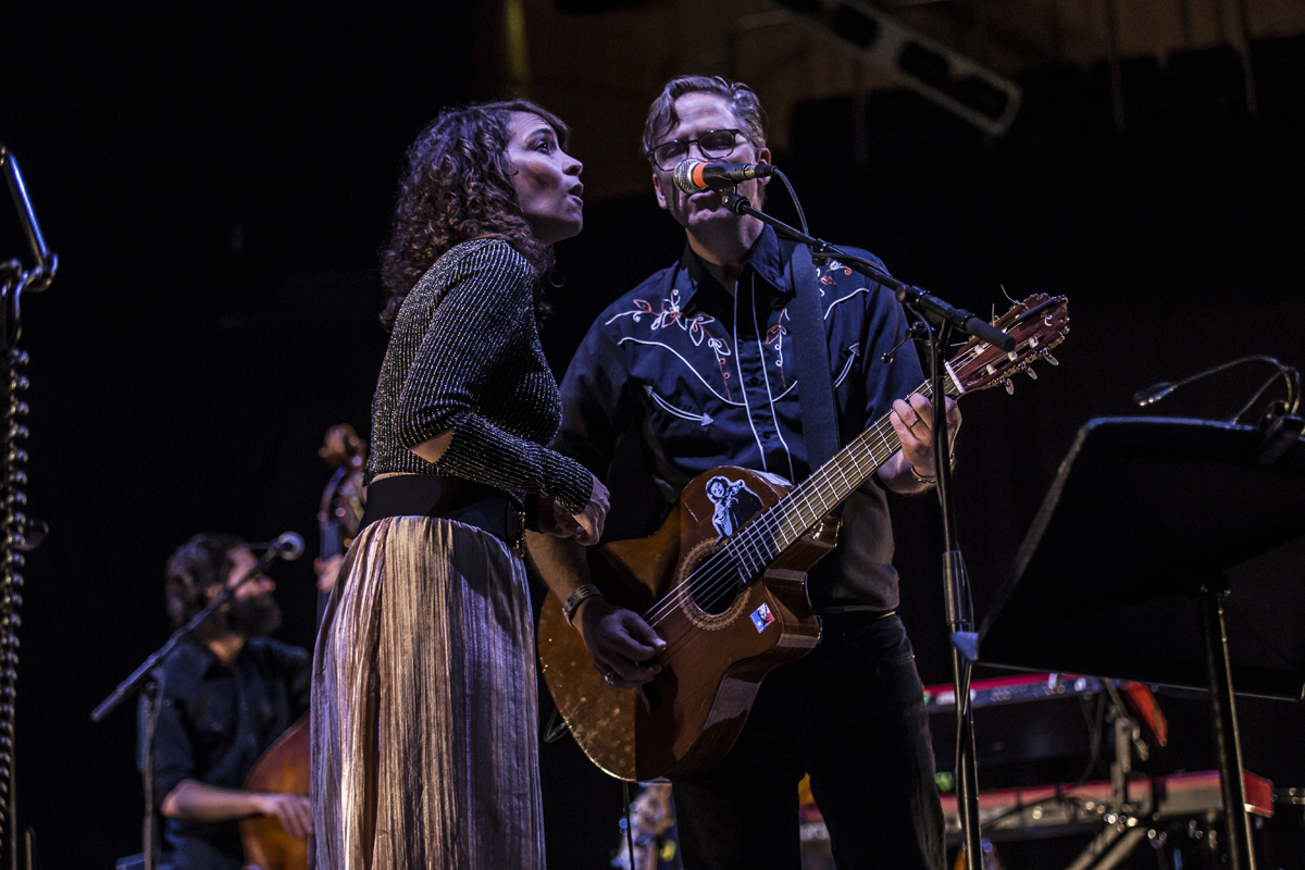 16 Calexico Glasgow Royal Concert Hall 20012017 davidmcandrew