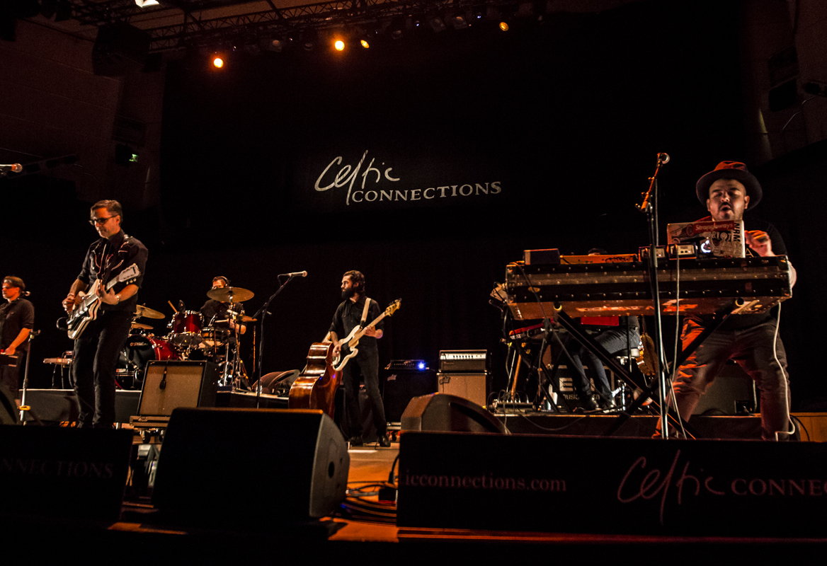 9 Calexico Glasgow Royal Concert Hall 20012017 davidmcandrew