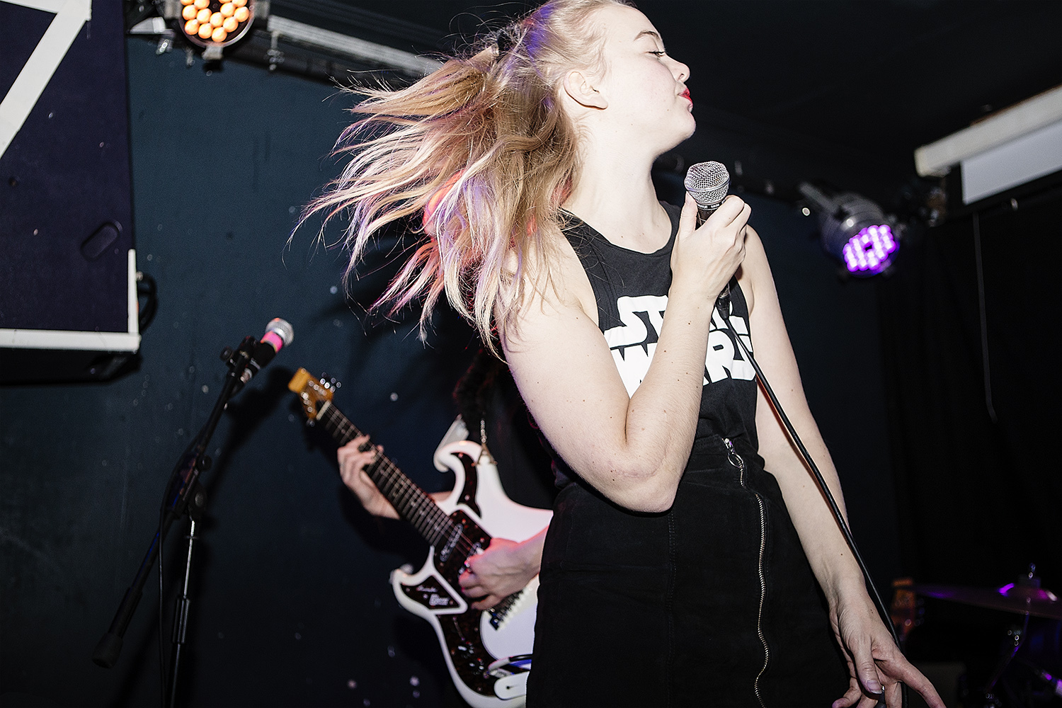 Dream Wife 9 OBL London 17 01 17 Chris Almeida