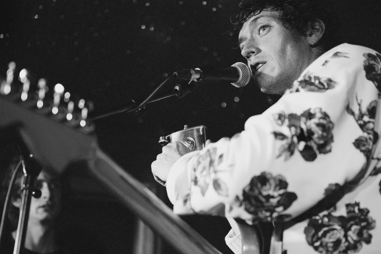 H Hawkline 16 Moth Club London 11 09 17 Chris Almeida