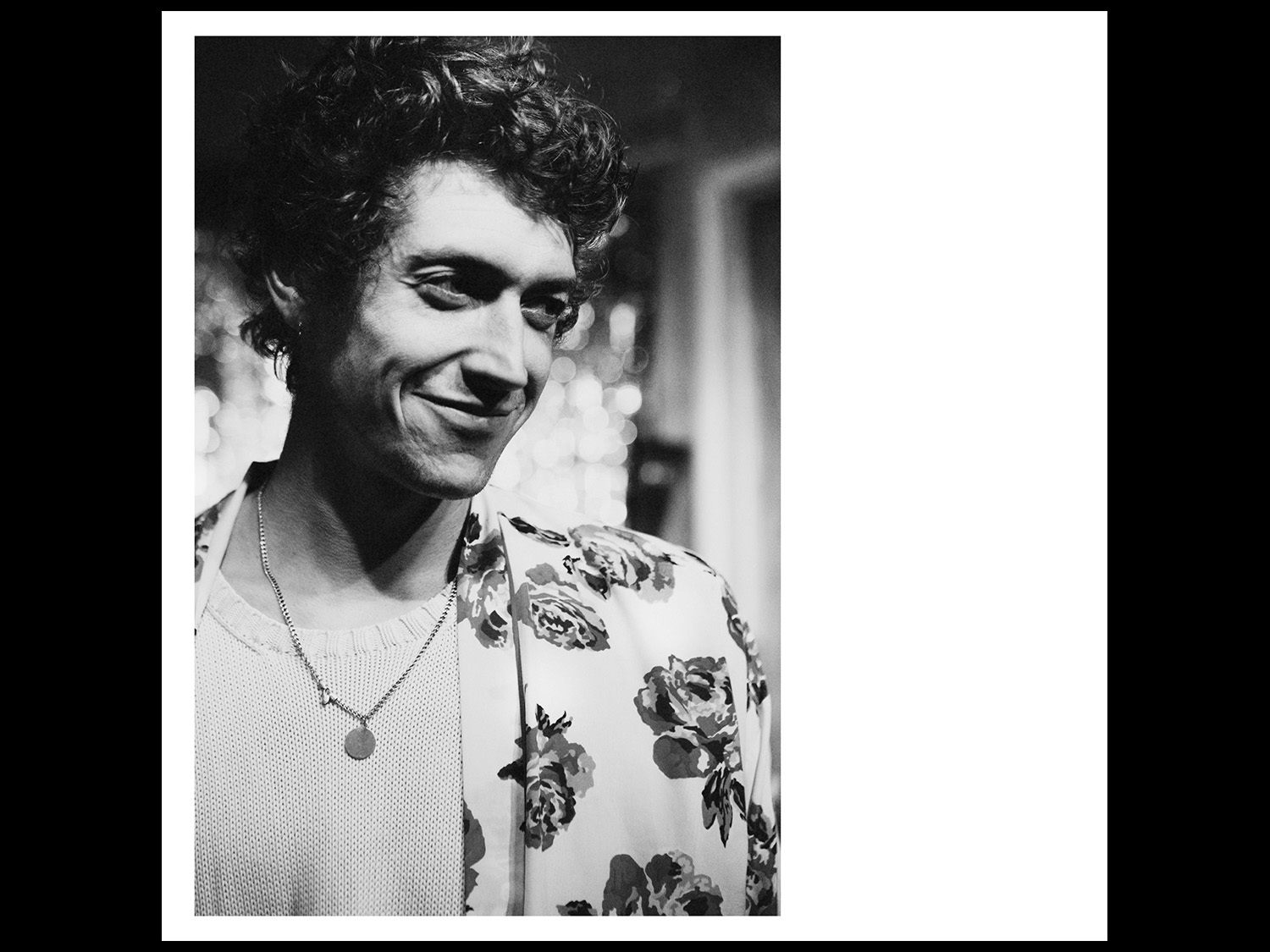 H Hawkline 20 Moth Club London 11 09 17 Chris Almeida