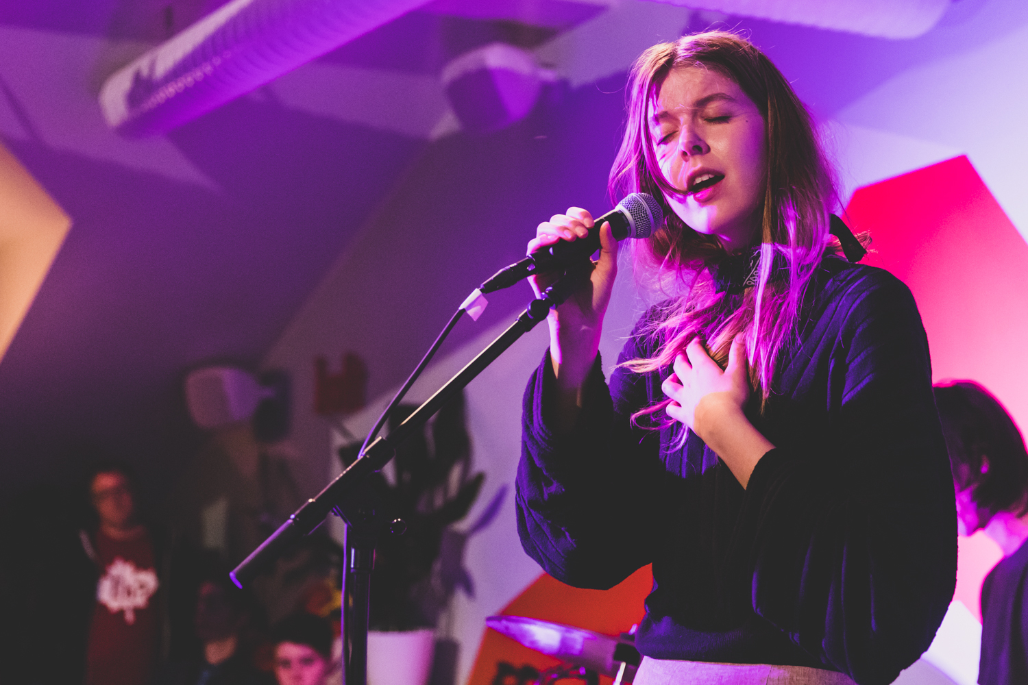 Iceland Airwaves 2017 Day 1 JFDR by Ian Young 02 alt