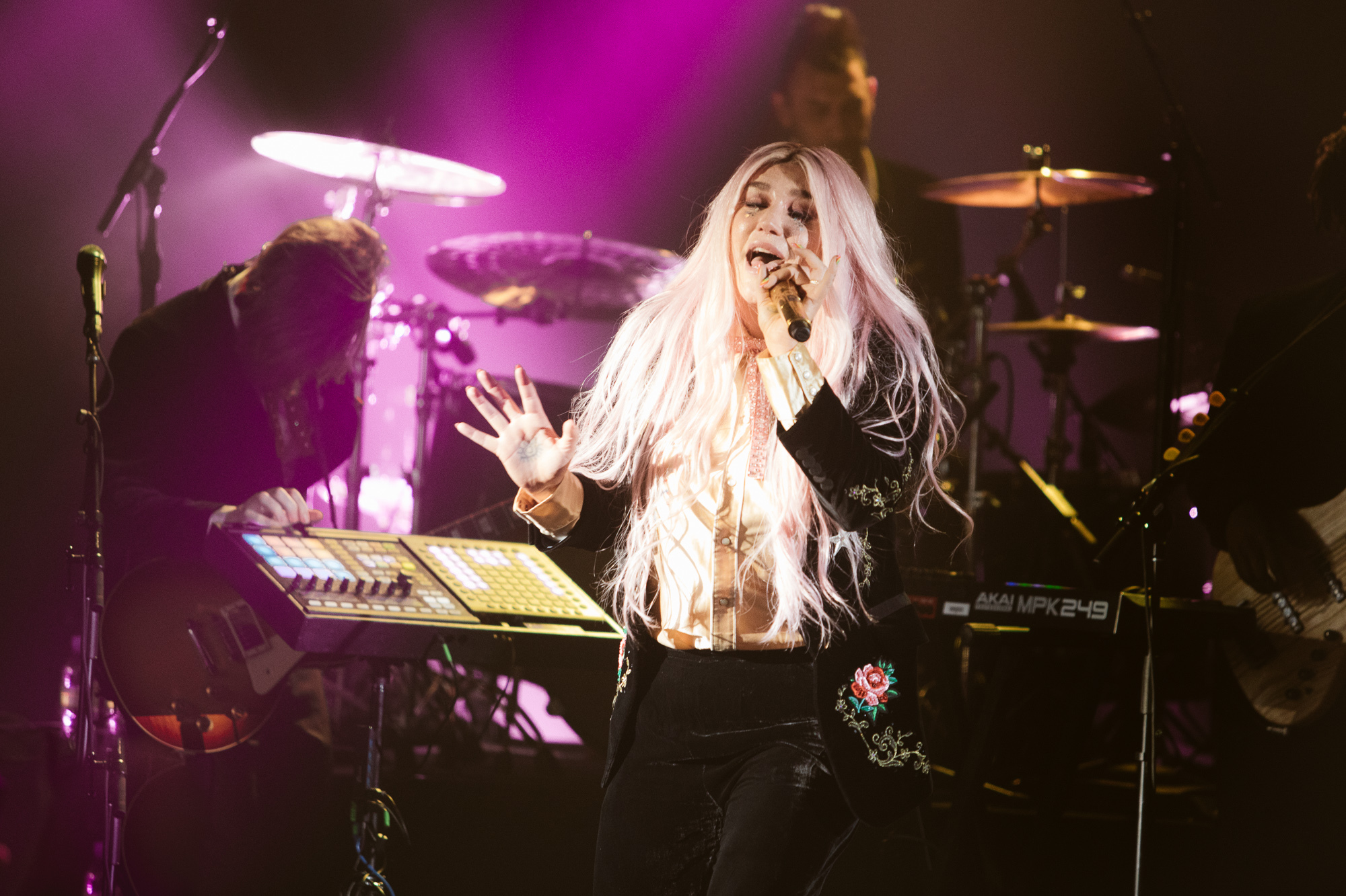 Kesha Electric Brixton141117 16