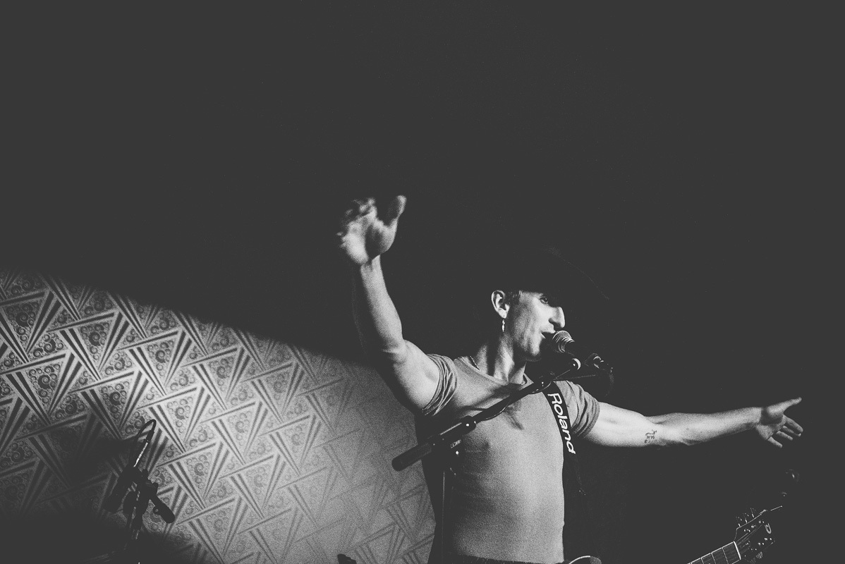 Kirin J Callinan Cafe Du Nord San Francisco 090517 Erika Reinsel 22