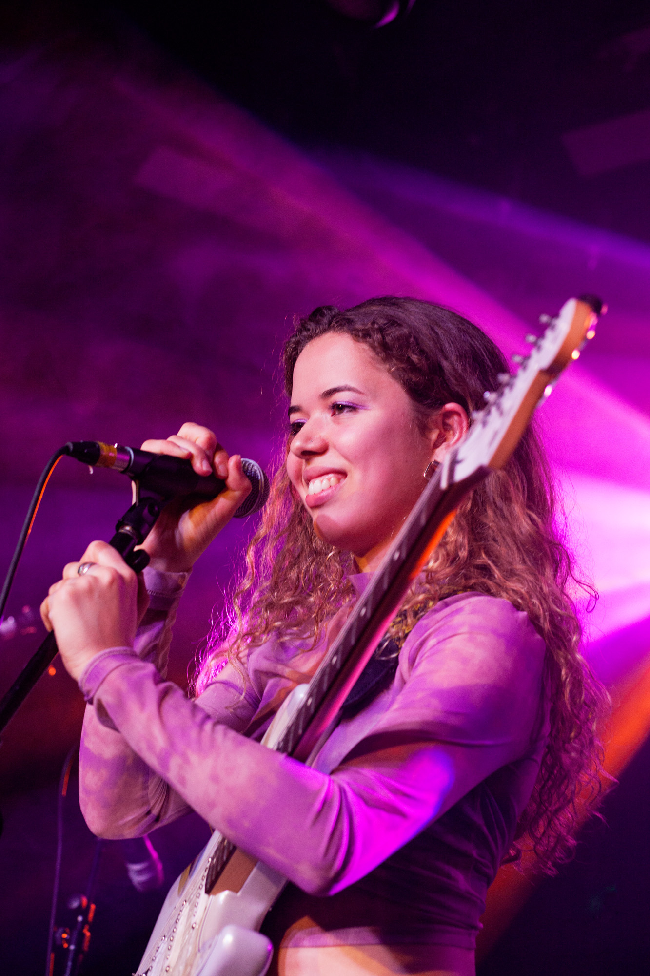 Nilufer Yanya Omeara London 16 10 17 Quetzal Maucci 14
