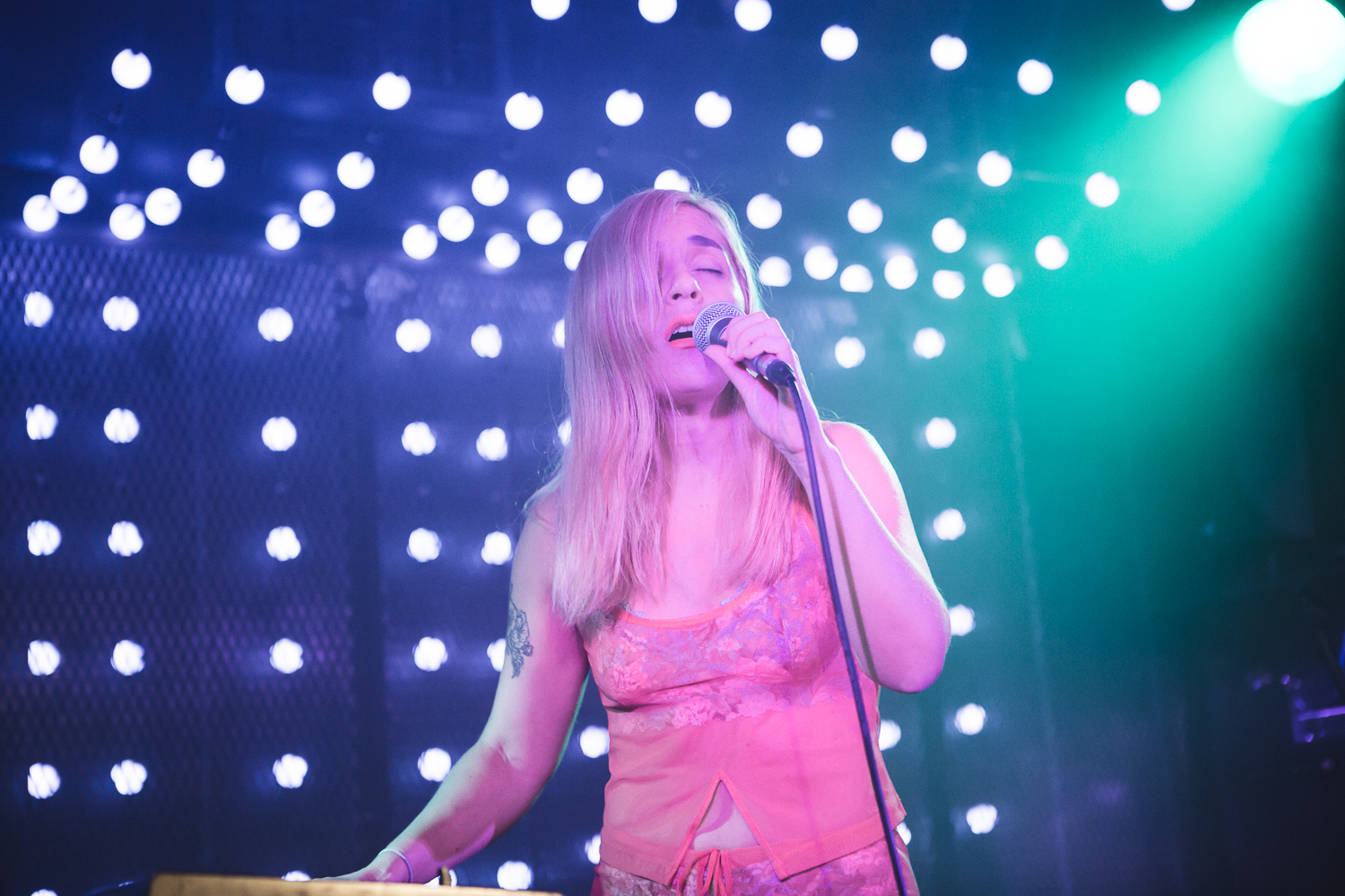 Nite Jewel Camden Assembly London 070917 Wunmi Onibudo 12