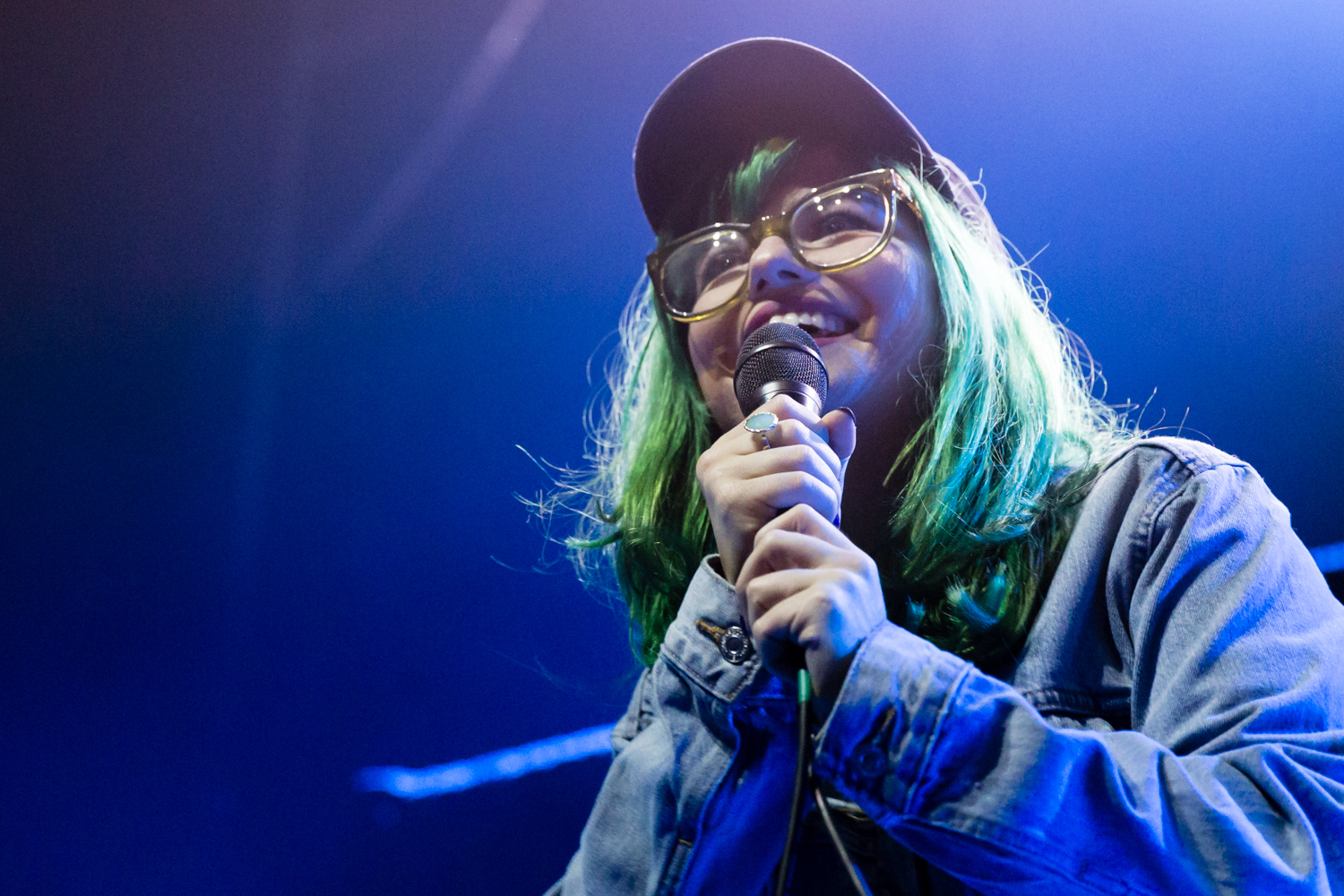 Phoebe Ryan at the Fox Theater in Oakland by Ian Young 01