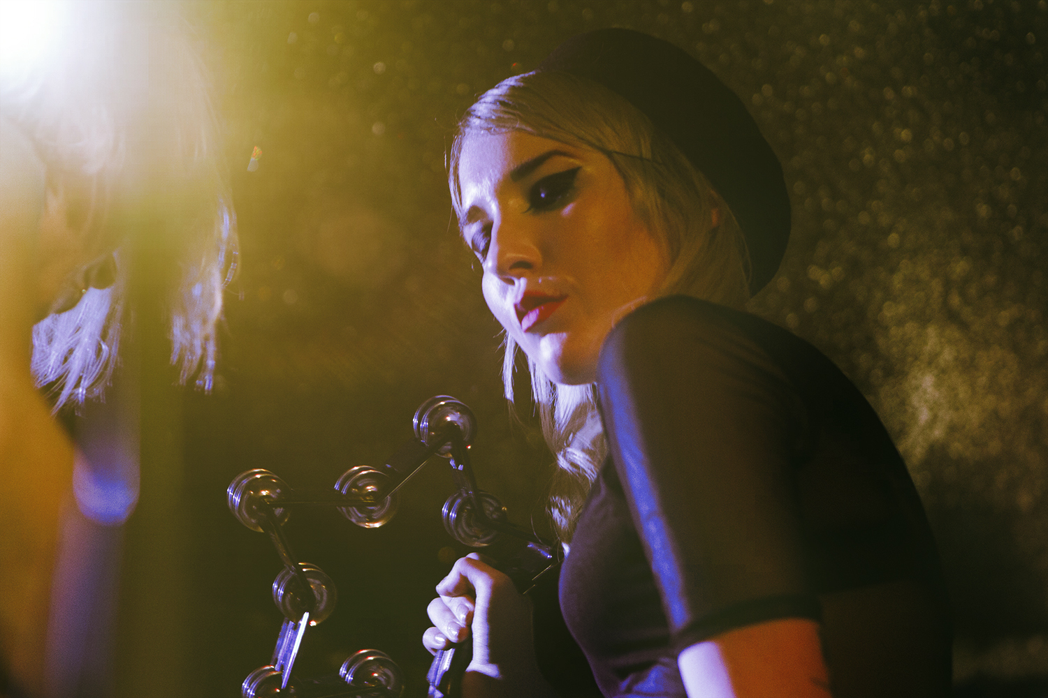 PINS 29 Moth Club London 20 04 17 Chris Almeida