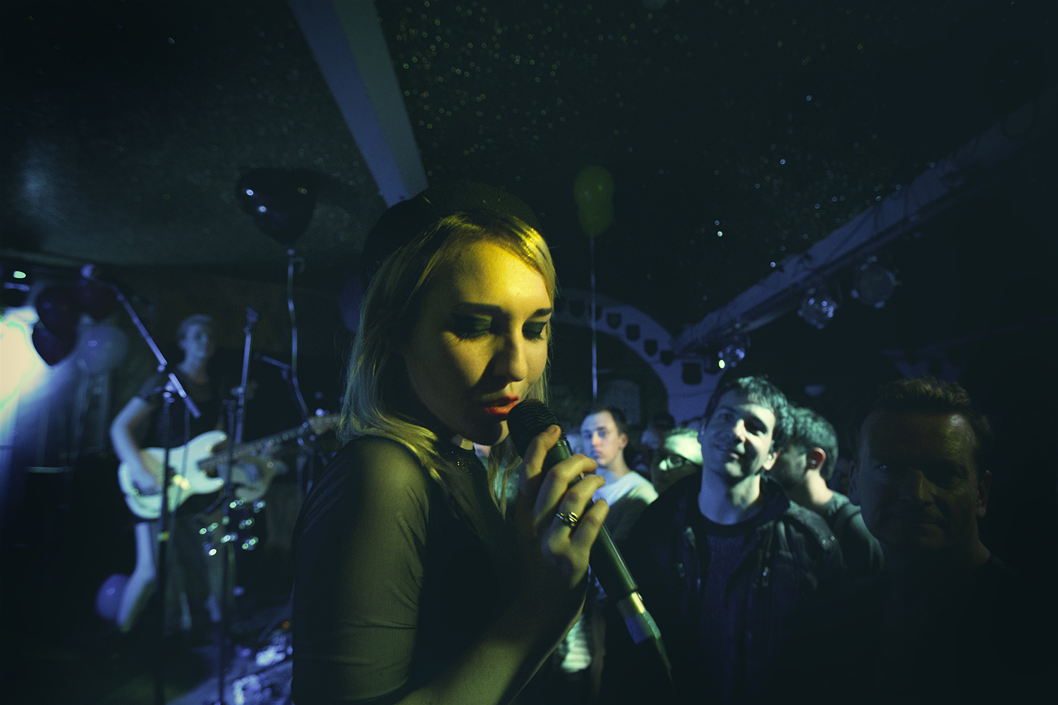 PINS 31 Moth Club London 20 04 17 Chris Almeida