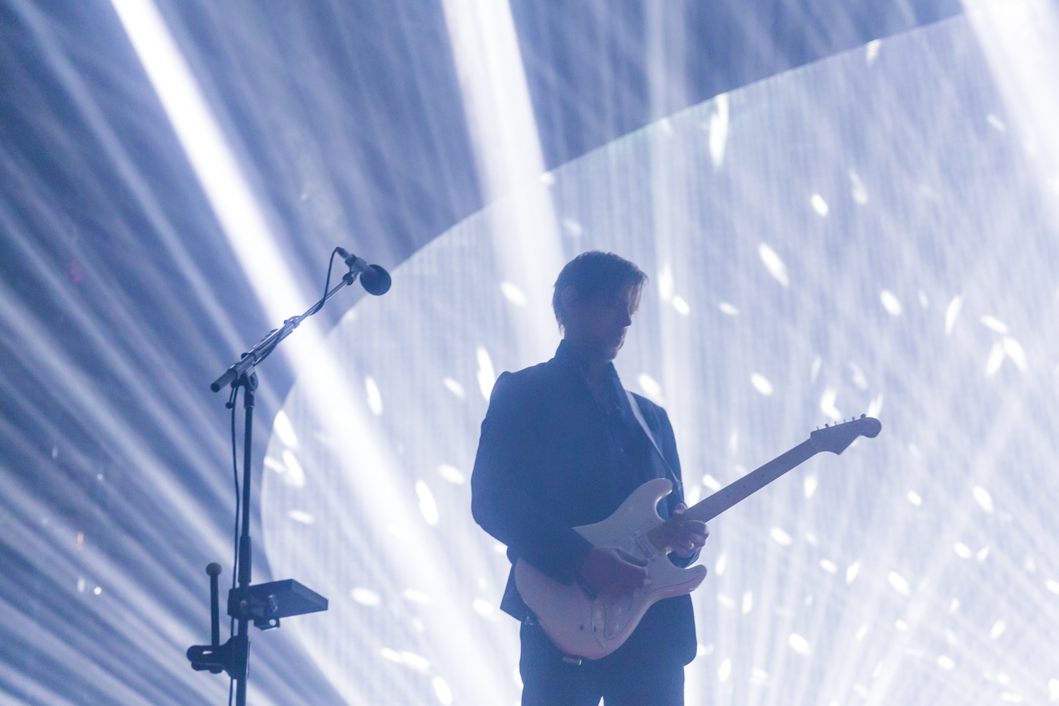 Radiohead at Key Arena in Seattle 080417 by Ian Young 07