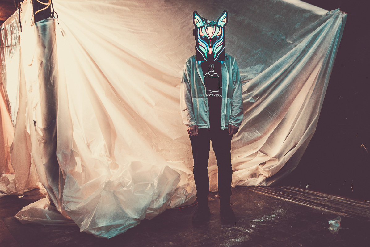 Slow Magic 1015 Folsom San Francisco 120717 Erika Reinsel 3