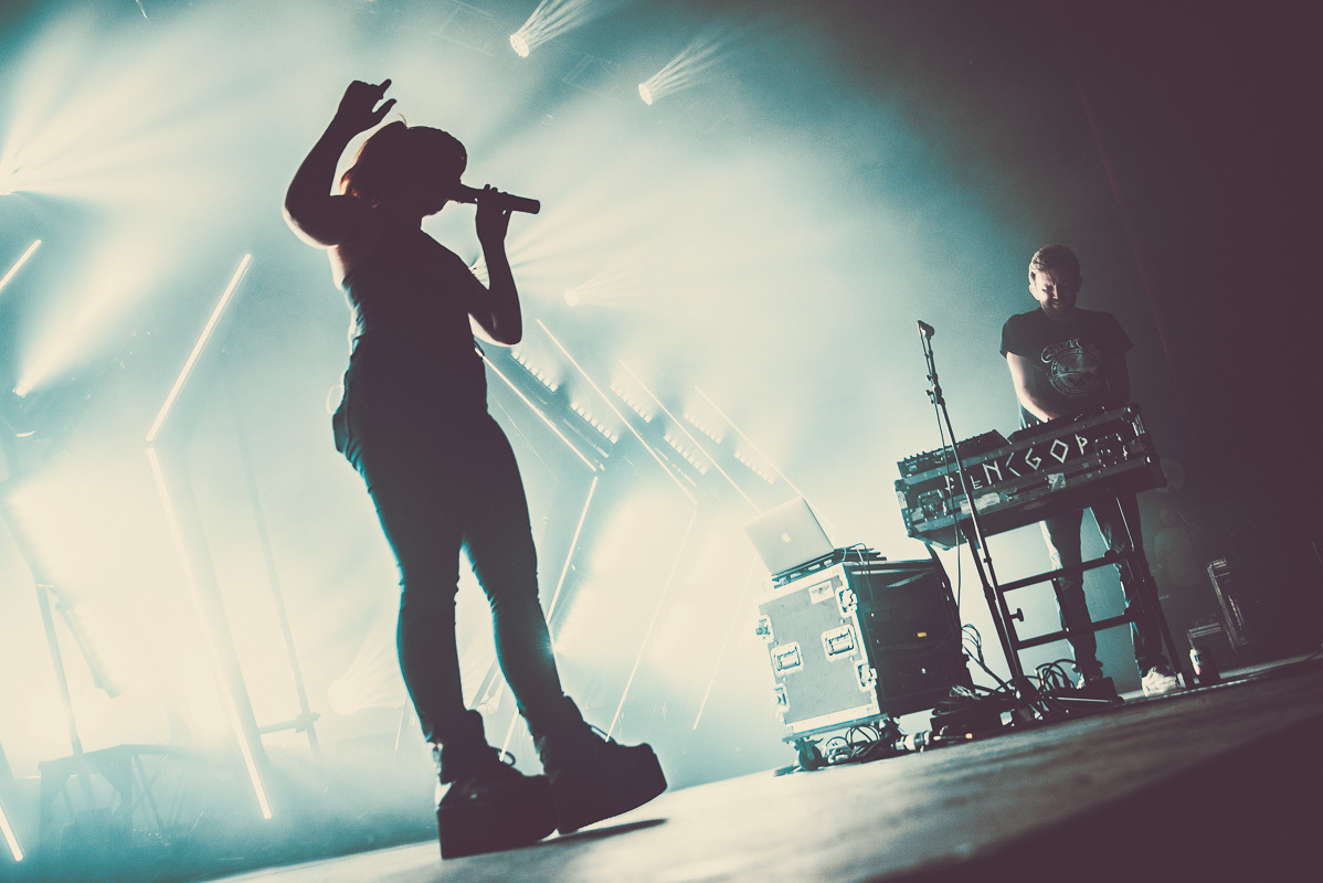 Sylvan Esso Fox Theater Oakland 082217 Erika Reinsel 1