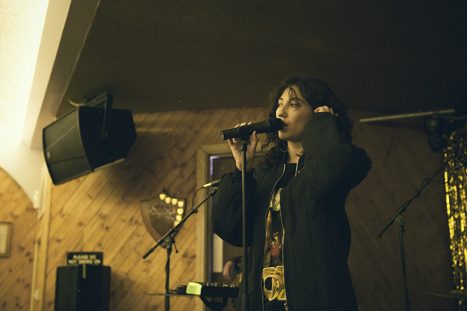 Tei Shi 25 Moth Club London 01 03 17 Chris Almeida