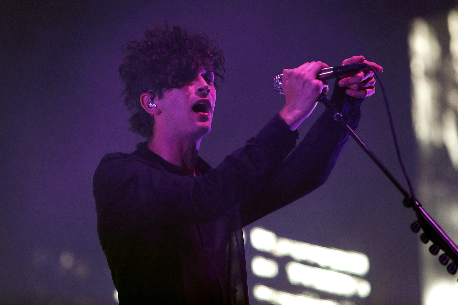 The 1975 msg617 bc12