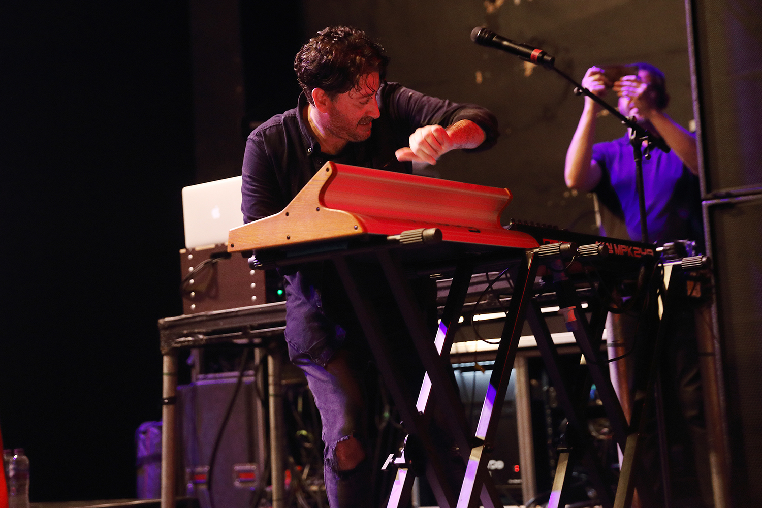 The avalanches 617 bc04