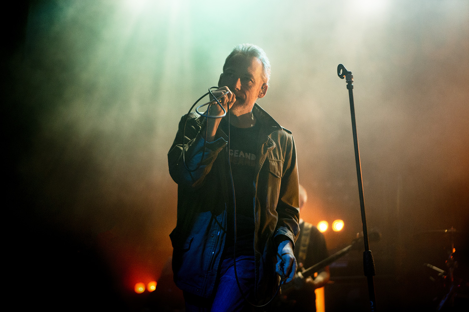 The Jesus and Mary Chain 1 O2 Forum London 20 09 17 Chris Almeida