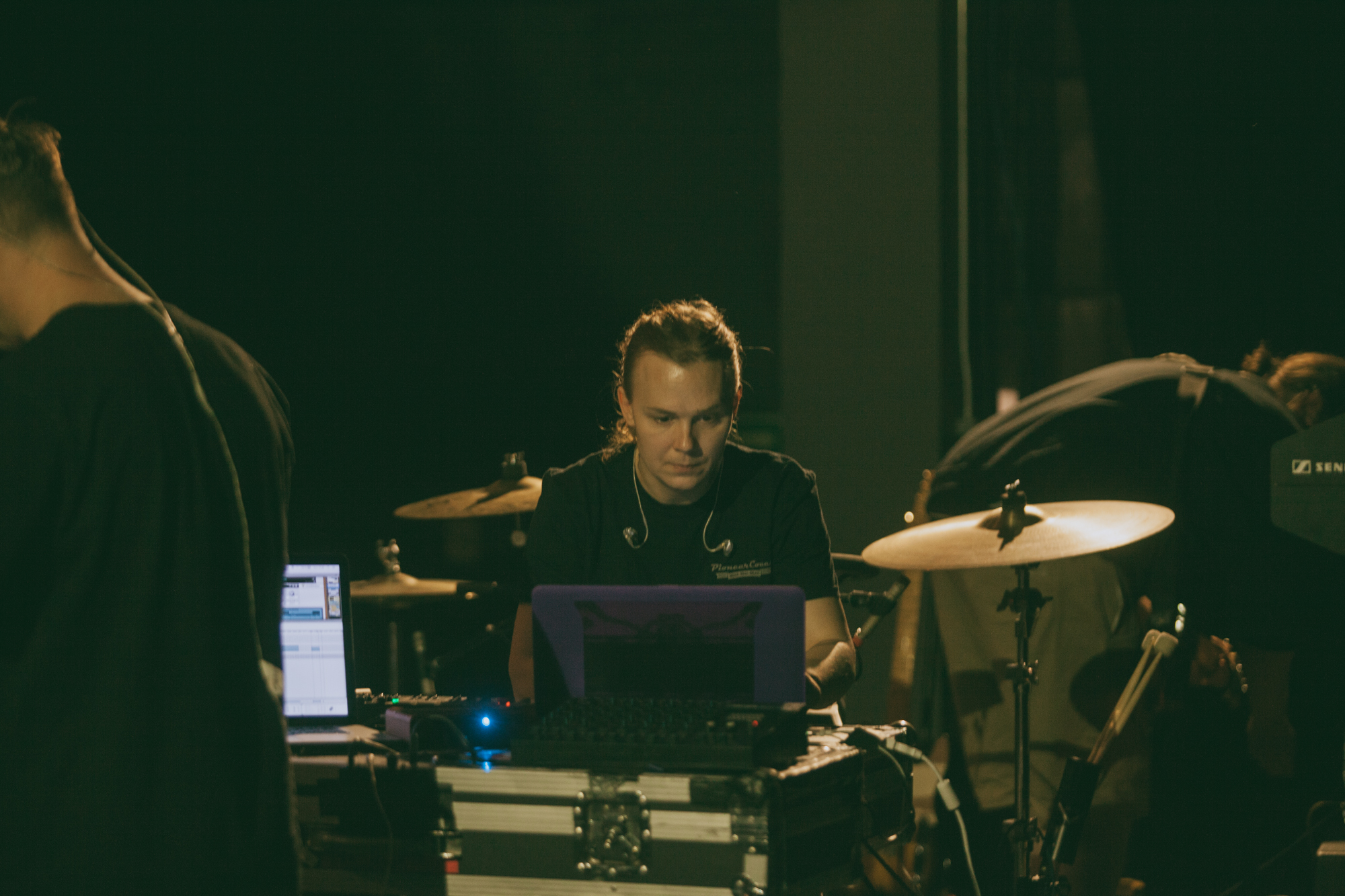 The Radio Dept Backstage Sala Mexico City 02 23 2017 Daniel Patlan Desde 1989 31 of 87