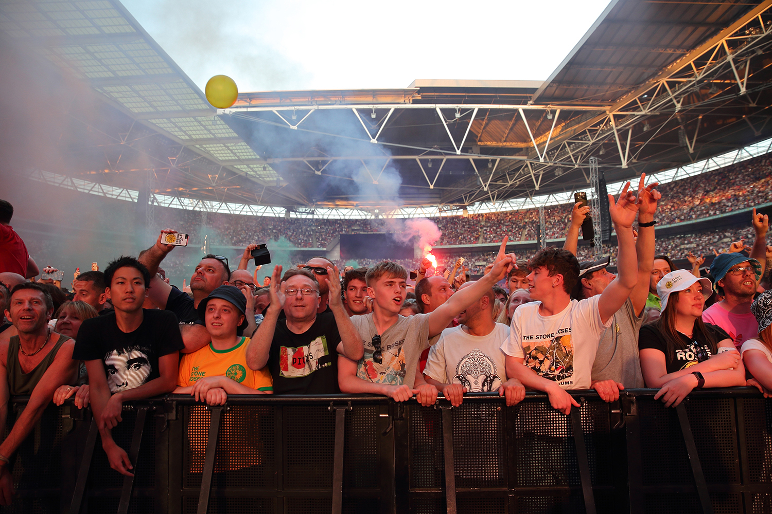 The stone roses wembley1717 bc01