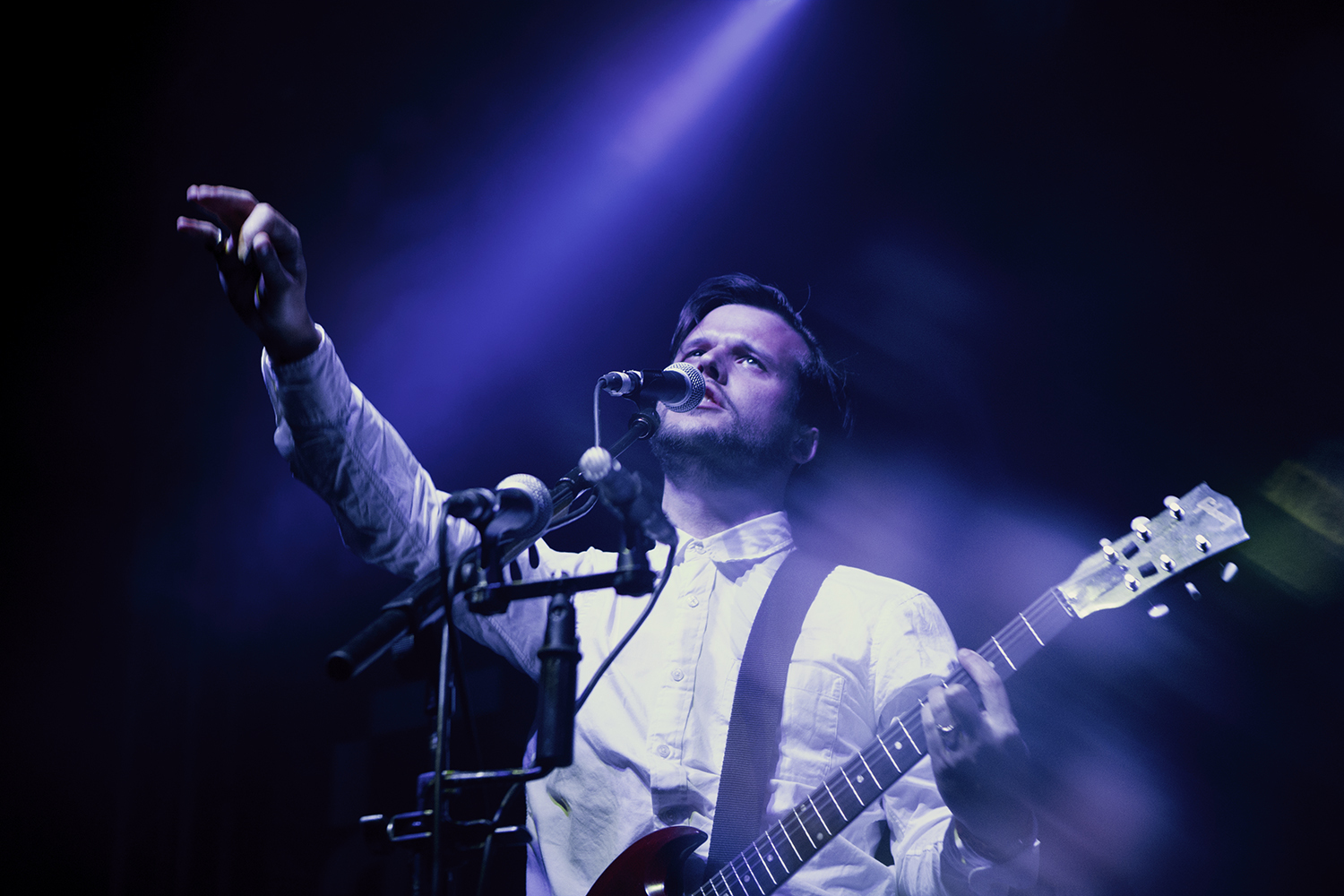 LAT White Lies 2 Leeds 29 03 17 Chris Almeida