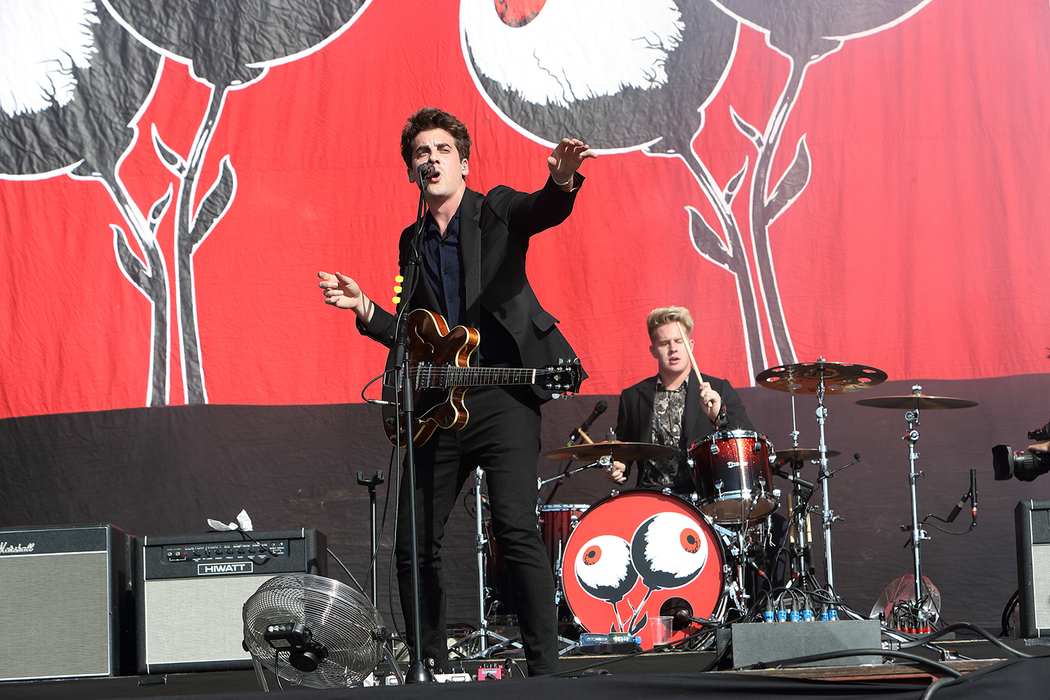 Circa waves reading17 bc