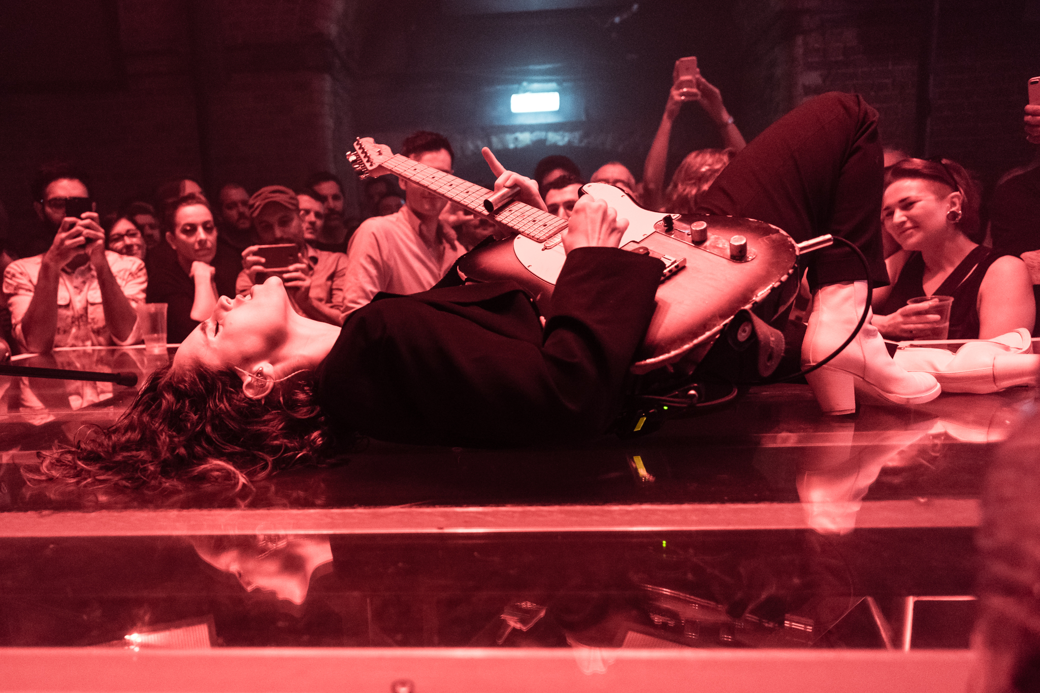 05 Anna Calvi Heaven Jon Mo