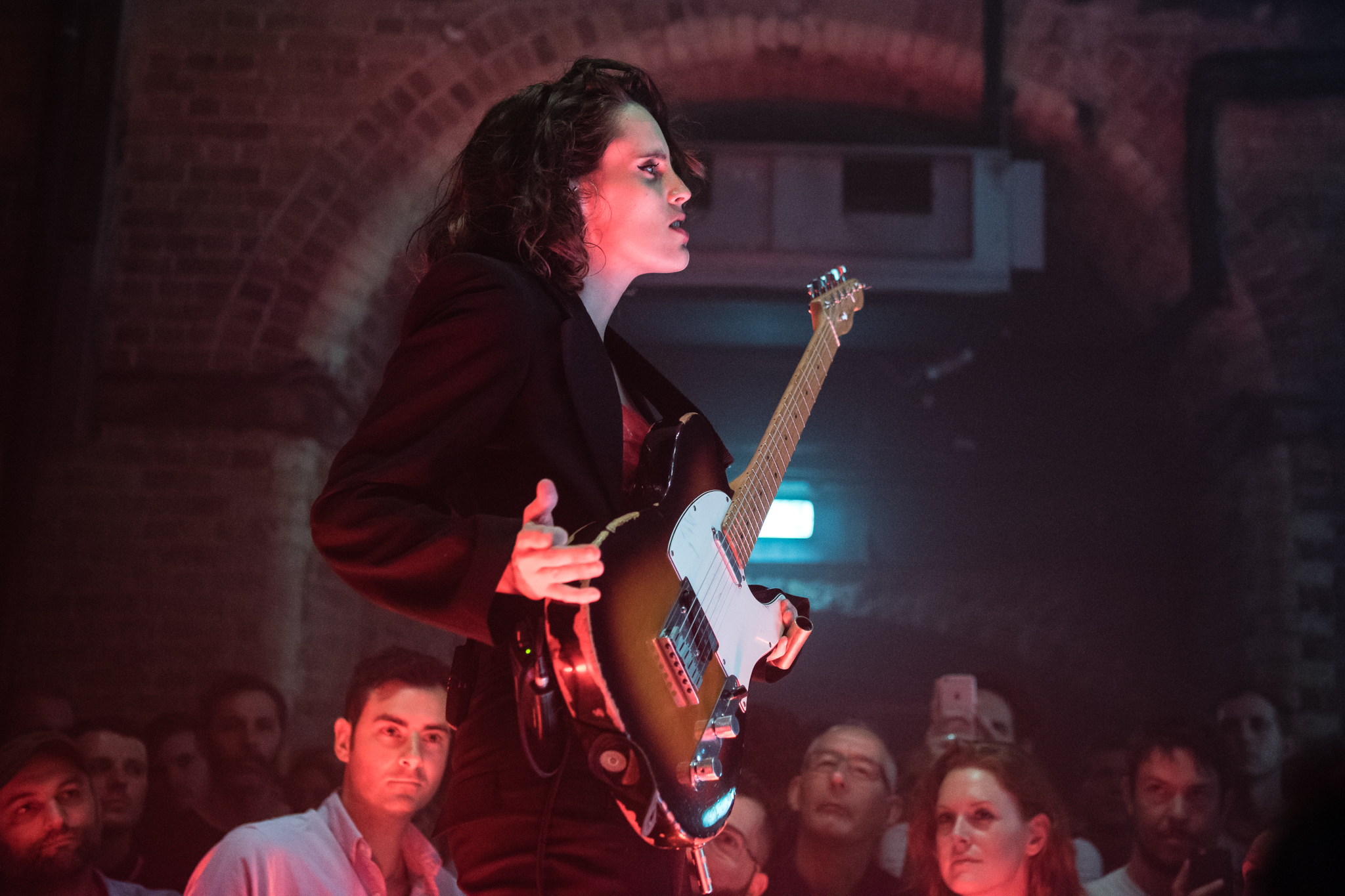 15 Anna Calvi Heaven Jon Mo