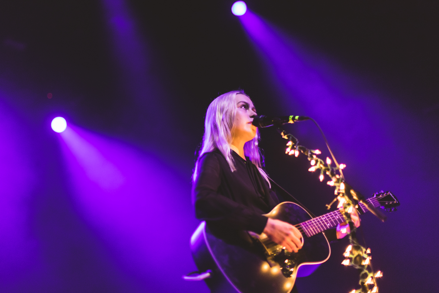 Boygenius Phoebe Bridgers at the Fox Theatre in oakland 181127 by Ian Young 08