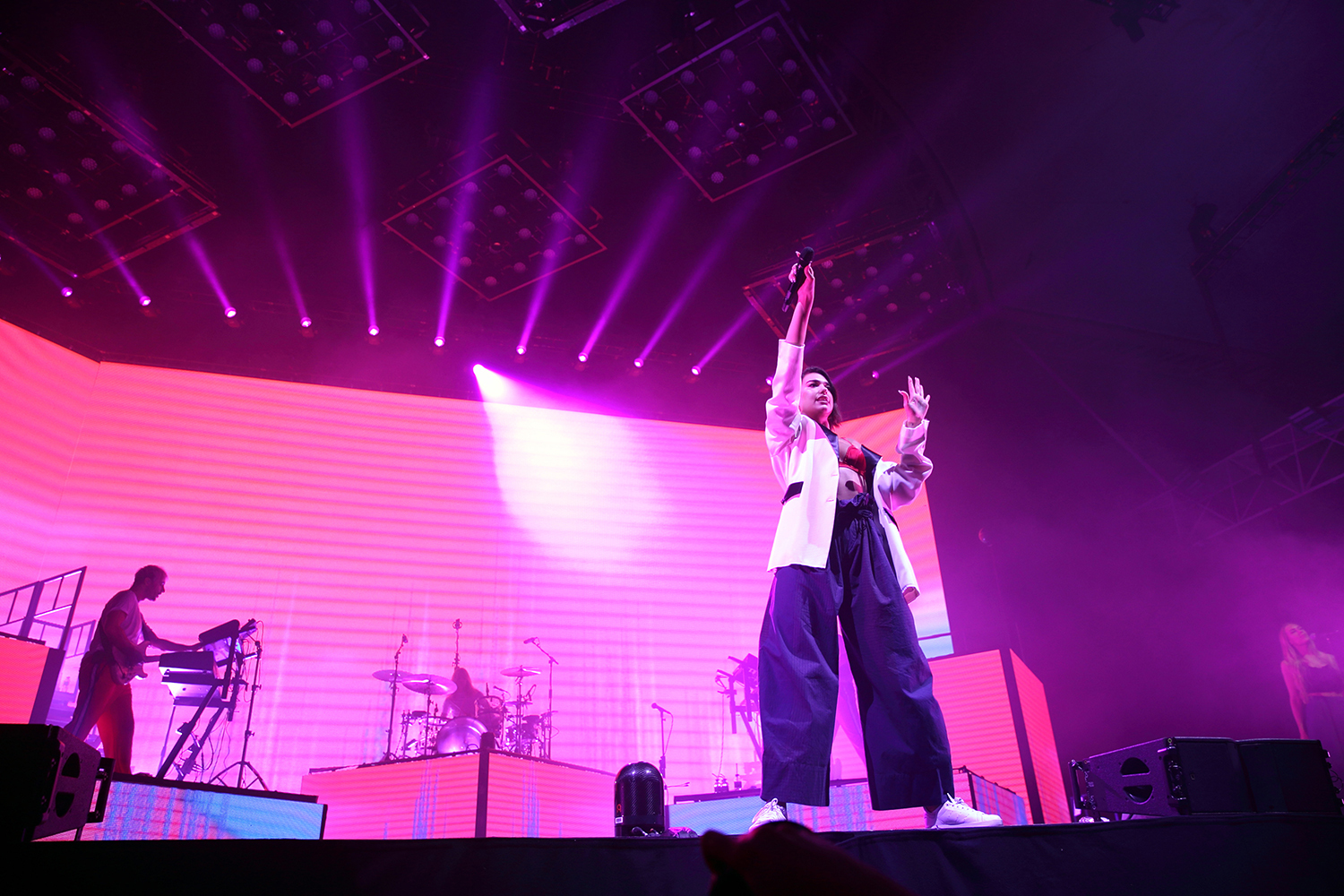 Dua lipa allyp20418 bc10