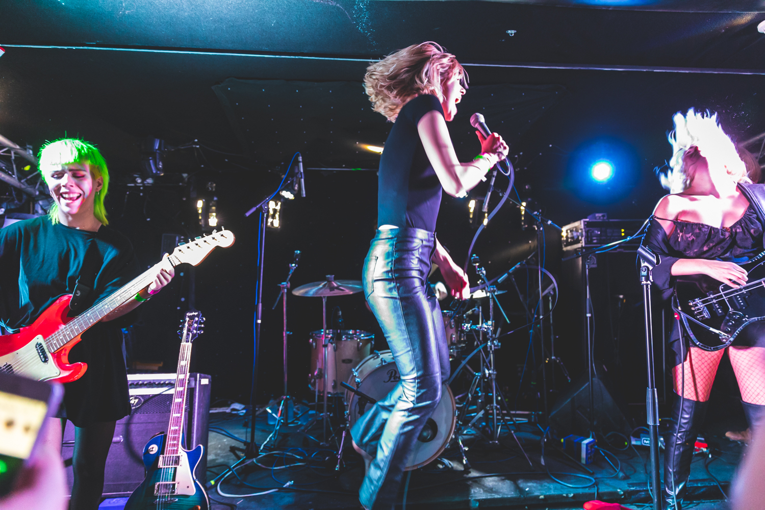 Hormonar at Iceland Airwaves 2018 by Ian Young 08