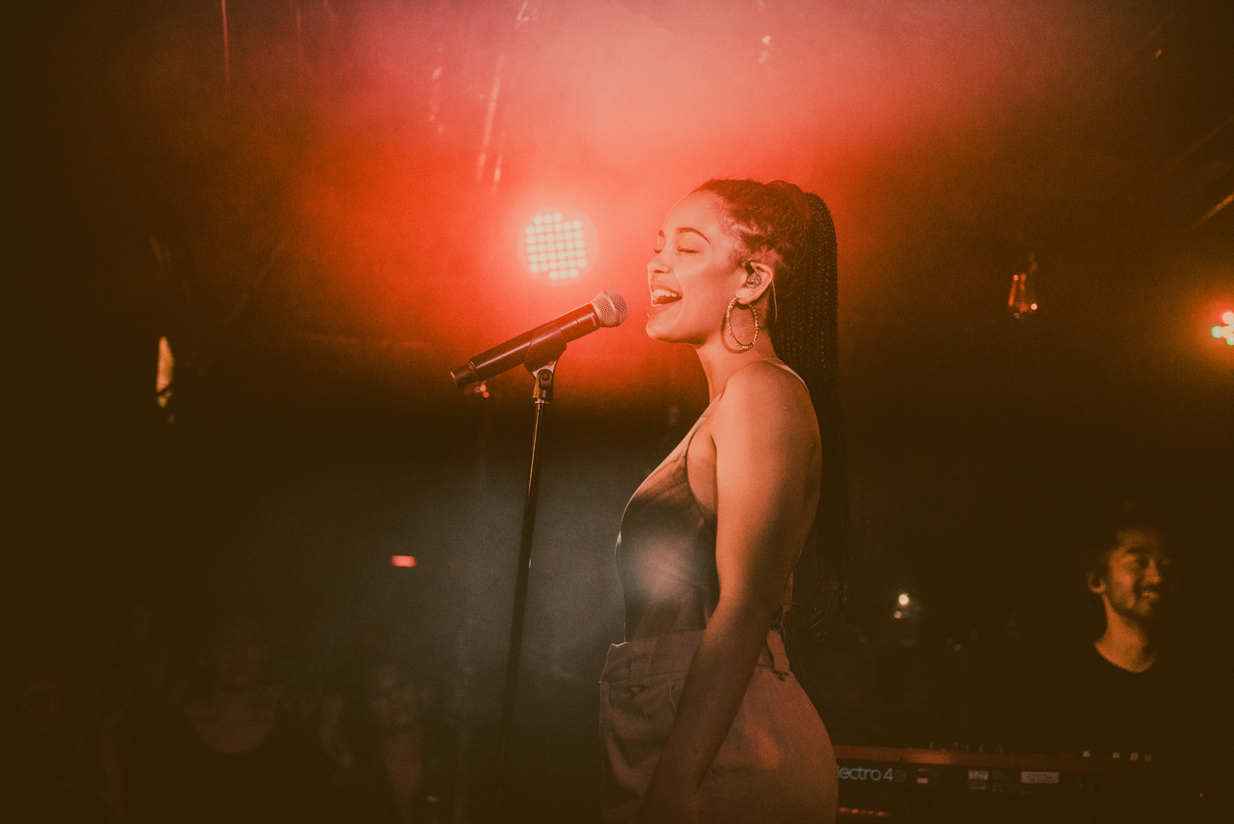 Jorja Smith Vancouver 042818 005